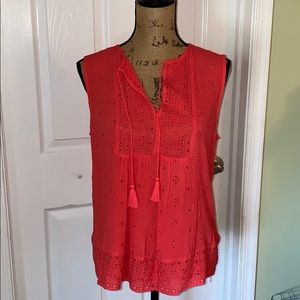 NWT Women’s Gap sleeveless top size small